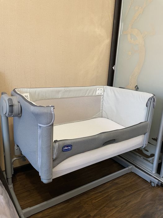 Дитяче ліжечко Chicco Next2Me з матрацом, 0-6 місяців, 9 кг