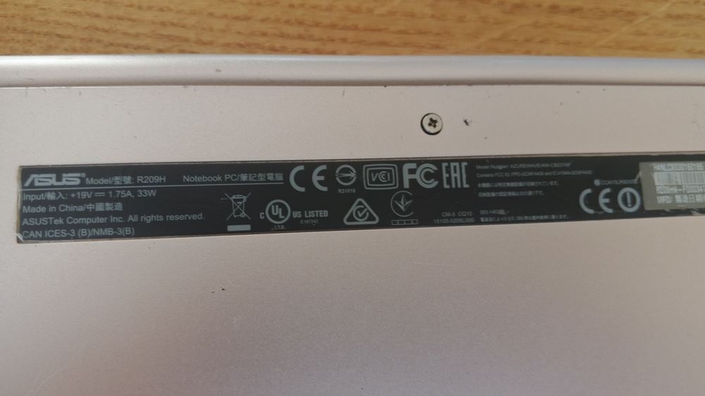 Ноутбук Asus r209h
