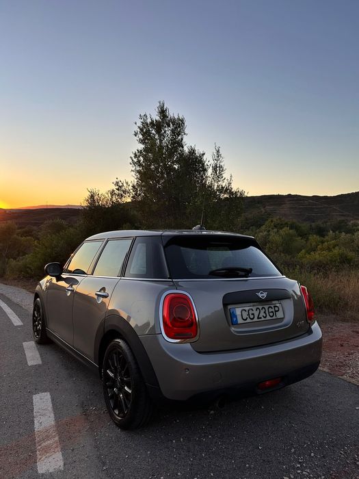 Mini Cooper One Blackyard 2019