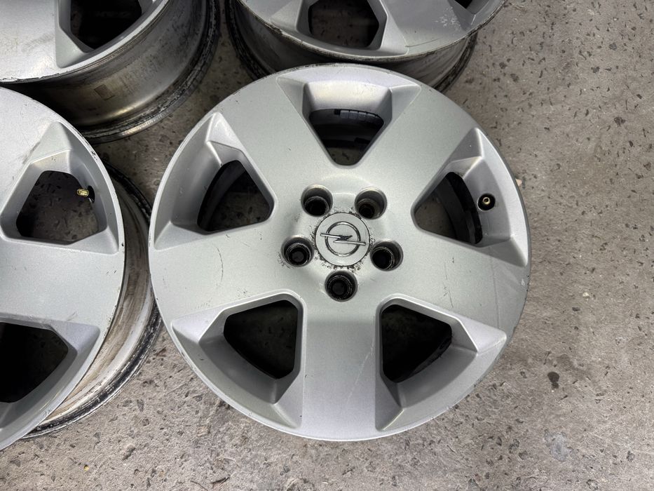 Легкосплавні диски R16 5x110 Opel Vectra Astra Zafira