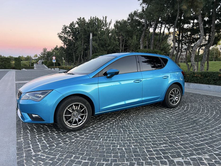 Автомобіль SEAT Leon 2015 року