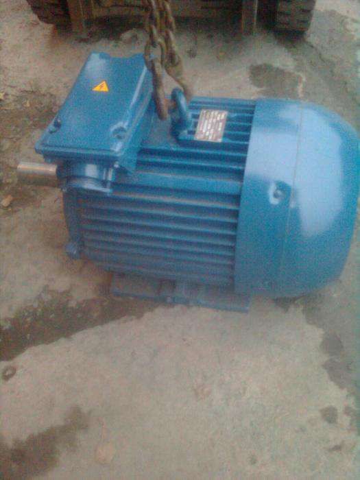 Электродвигатели 0.75 1.11.5 2.2 3 4 5.5 7.5 11 15 18.5 квт на складе
