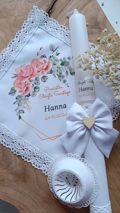 Kokarda Świeca do Chrztu z Szatką