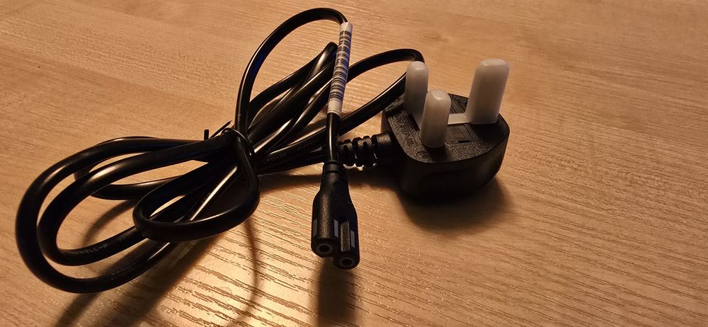 Nowy oryginalny kabel zasilający HP wtyczka angielska UK ósemka