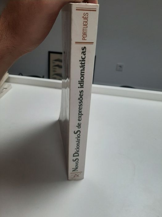 Novoa dicionarios de expressoes idiomaticas antonio nogueira santos