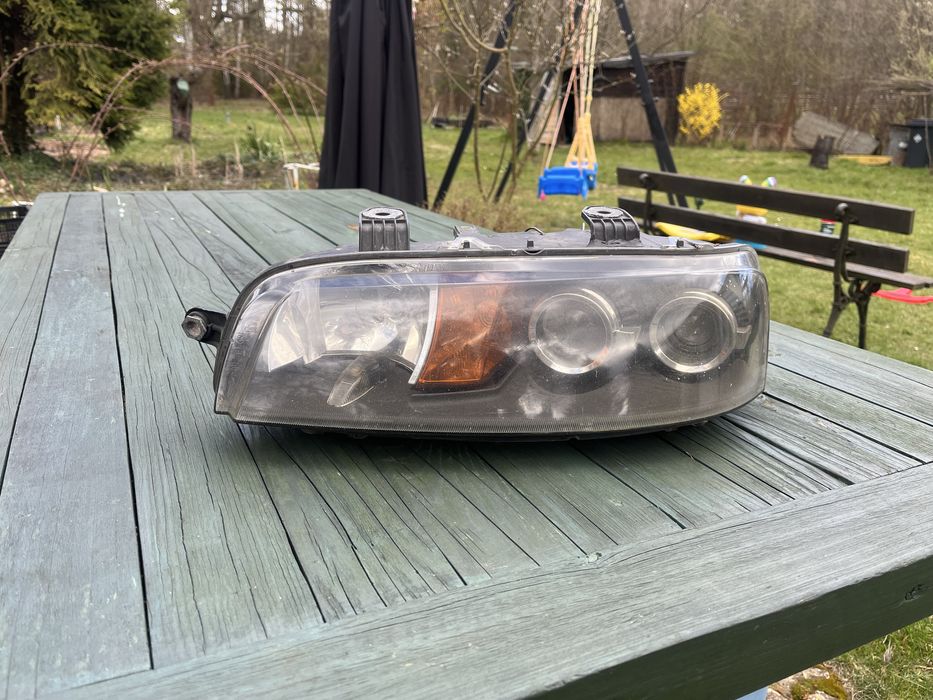 Komplet lamp Fiat Punto II