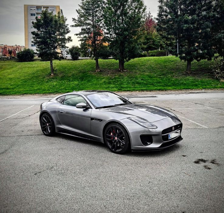 Jaguar F-Type P300 Aut. R-Dynamic Black
