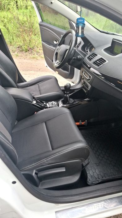 Продаю Renault Megane 3 bose