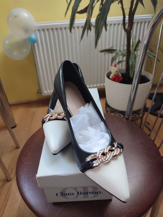 Sprzedam nowe buty roz 39.