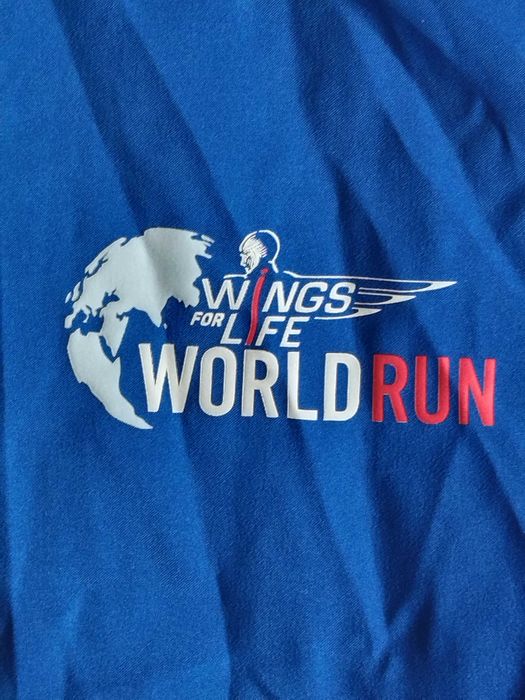 Wings for Life - bluza sportowa .
