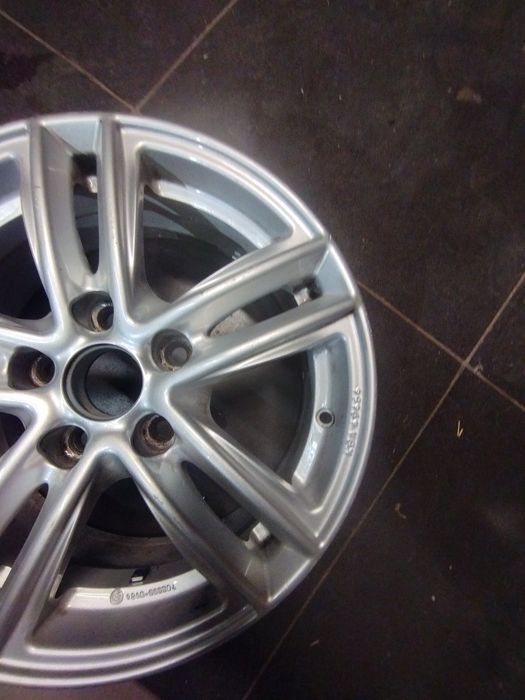 Felga aluminiowa Toyota Auris 16