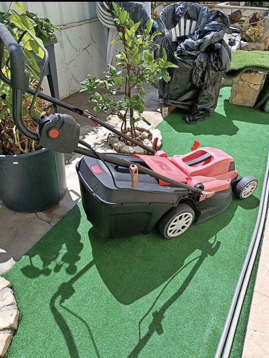 Maquina de cortar relva mo ki