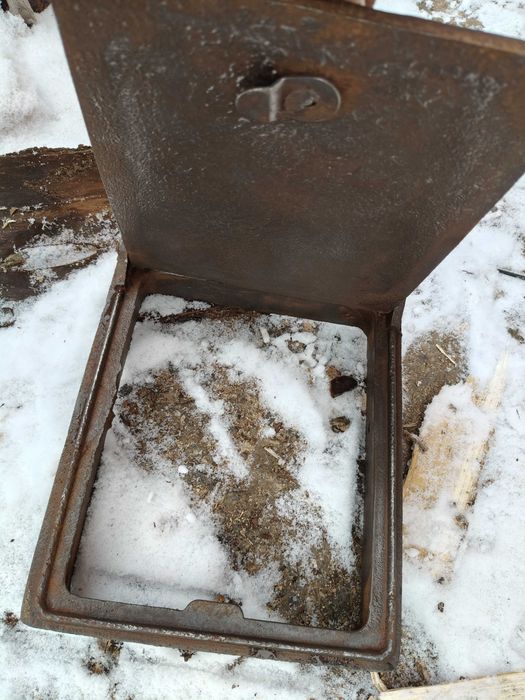 Дверка печки грубки