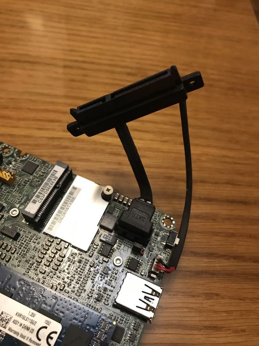 плата mini-PC: проц і відео на борту, ОЗУ 2GB DDR3, 100X100mm, Intel.