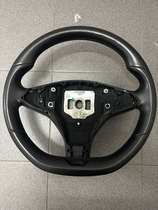 Volante em pele para Tesla S ou X