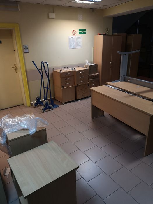 Bagażówka, montaż mebli, transport mebli, auto z windą, przeprowadzka