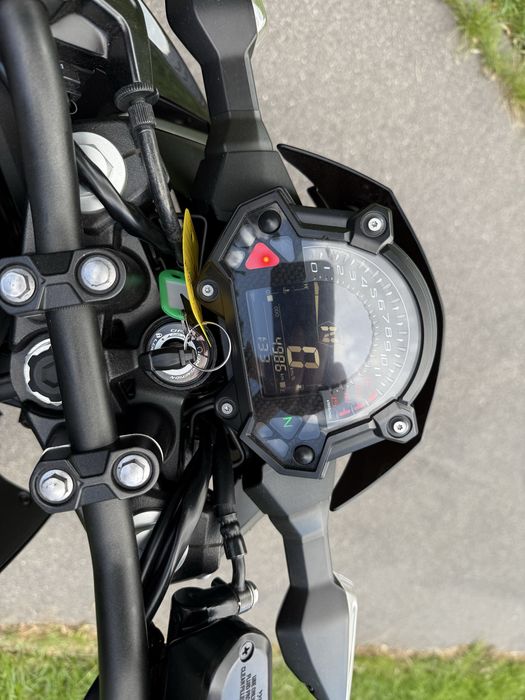 Kawasaki Z 400 2023