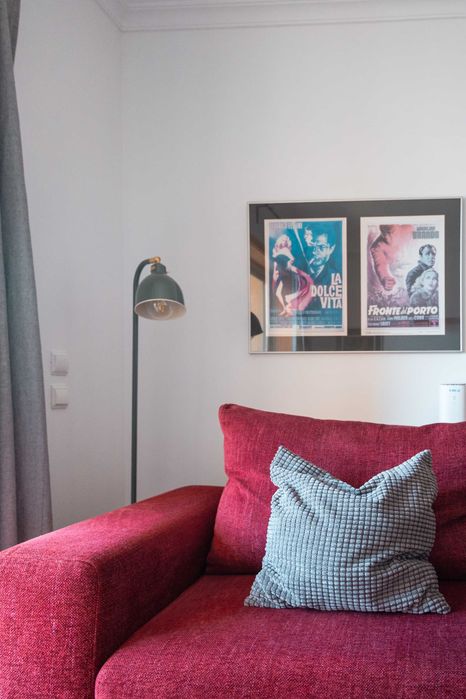 Sofá-cama em bom estado e de boa qualidade