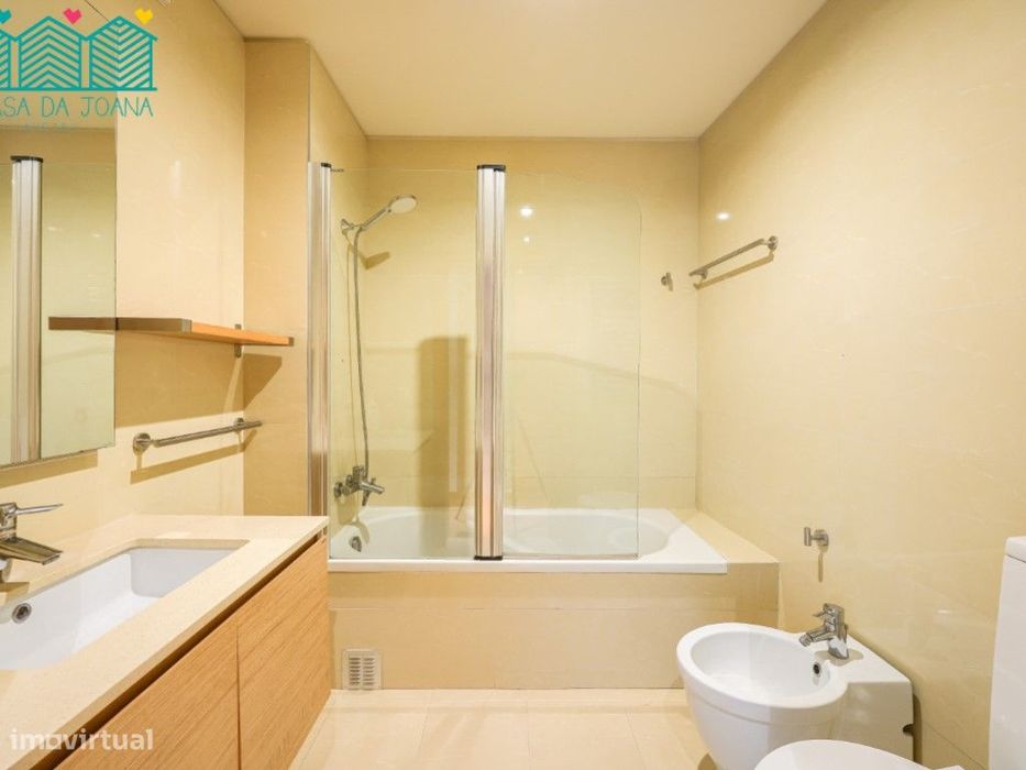 Apartamento T2 com Garagem Fechada em Aveiro