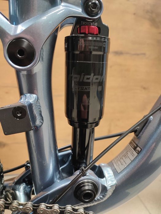 Giant Stance 29 2 Rozmiar M Knight Shield -15%