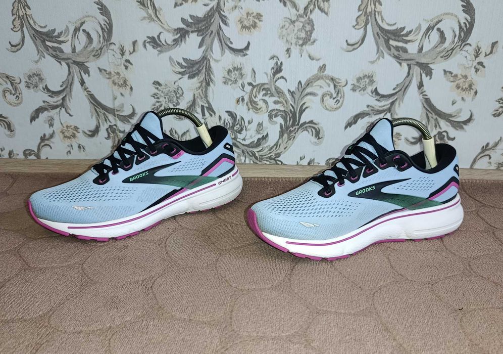 Кросівки чоловічі спортивні Brooks Shost 15