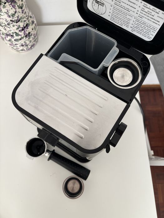 Máquina de Café Delonghi
