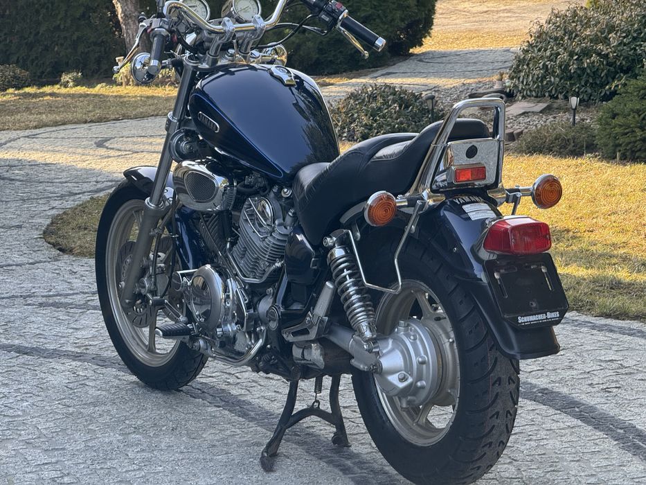Yamaha  XV 750  Virago.