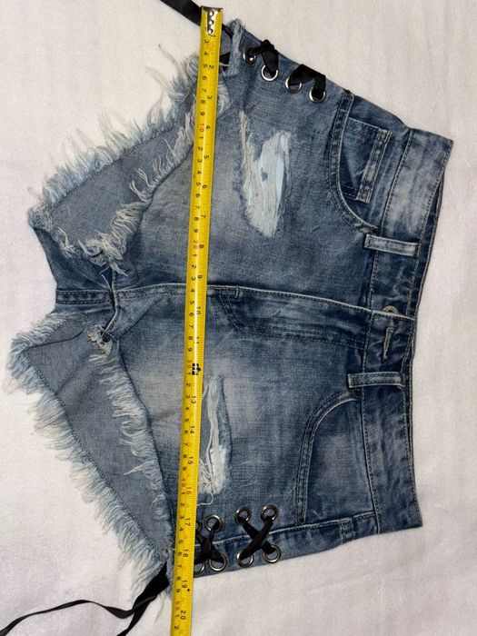 Джинсові шорти розмір S