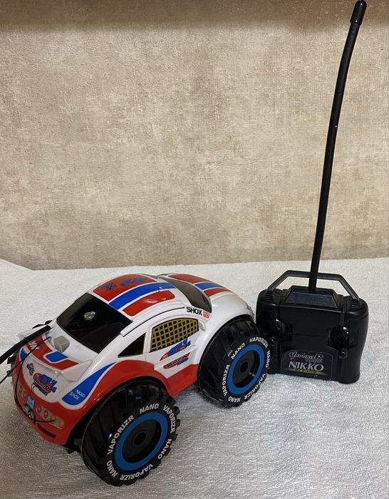 Набір іграшок машина Nikko-Амфібія  і конструктор Майстер боулінг лего