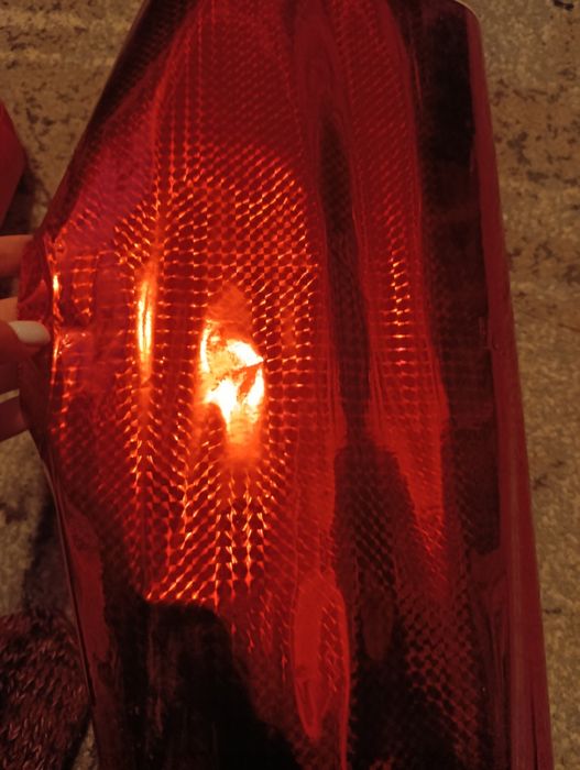 Начатые рулоны самоклейка блестящей.