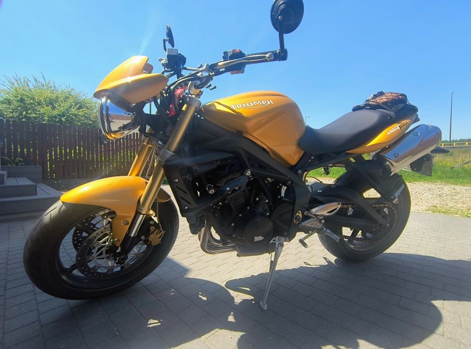Triumph street triple 2010r.