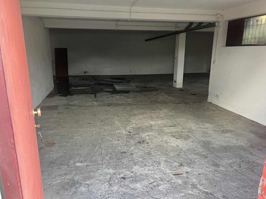 Garagem/ Peq. Armazem