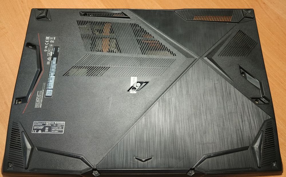 На запчасти Msi MS-16R3 i7(9gen),Geforce