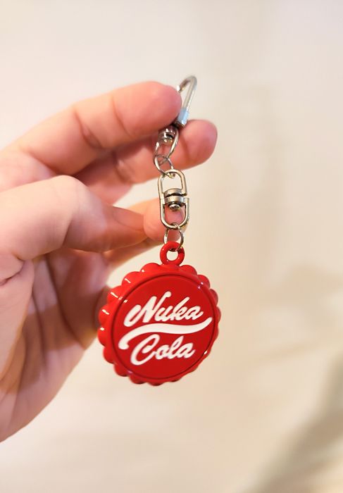 Breloczek do kluczy metalowy Fallout nukacola nuka cola  HBO