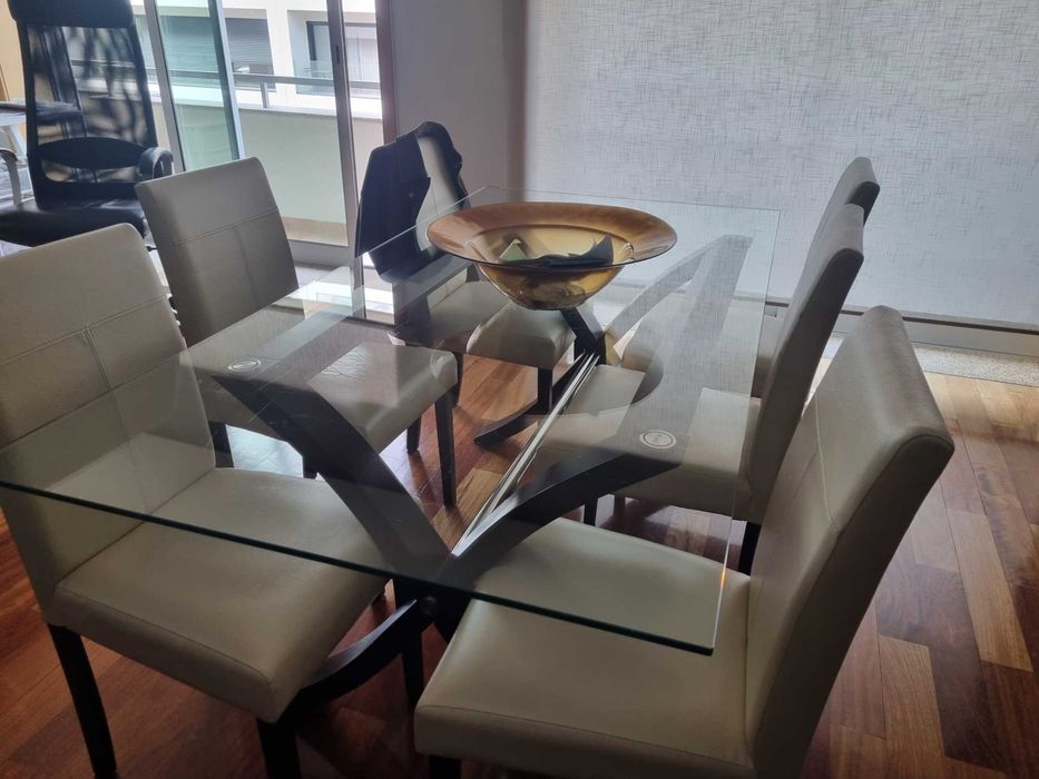 Grande conjunto de moveis e sofás para mobilar sala de visitas, sala de jantar, escritorio e cozinha