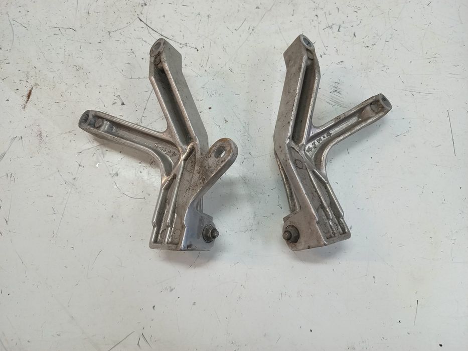 Sety podnóżki tył tylne pasażera Yamaha yzf 600 thundercat