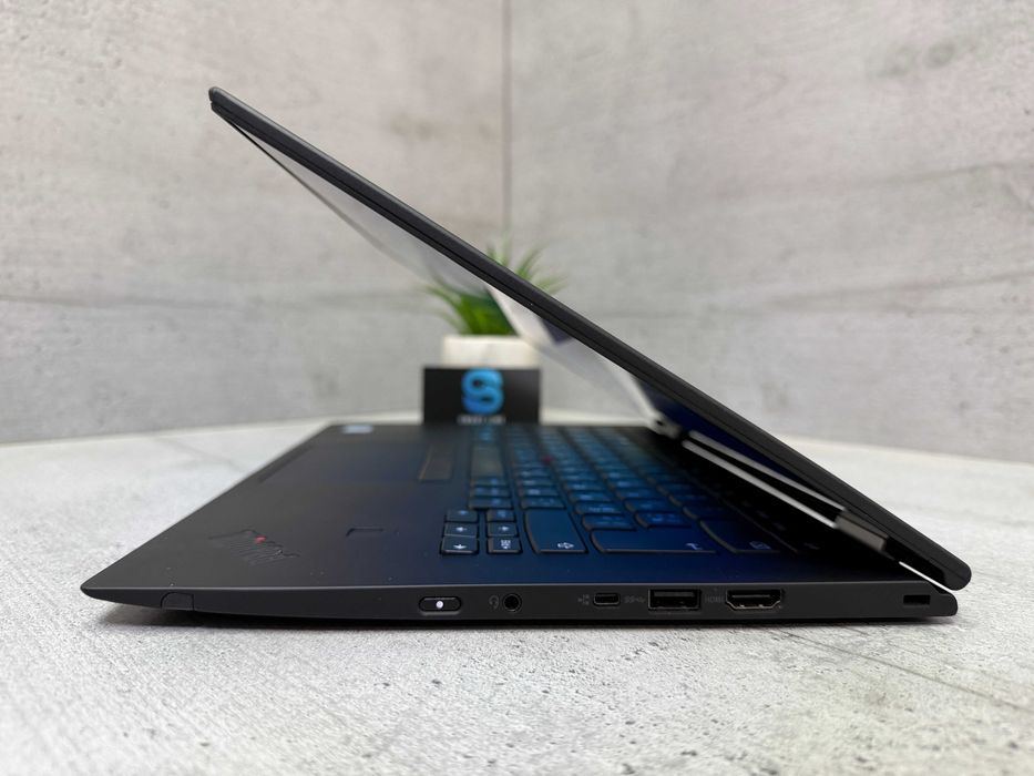 I7-8650u/16gb ddr3/512gb ssd/Стильний ноутбук Lenovo X1 Yoga 3rd