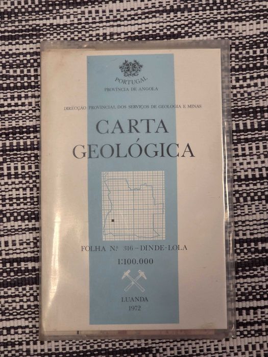 Conjunto de onze livros da Província Ultramarina de Angola
