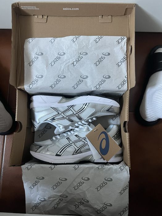 Asics 1130 gel prateados