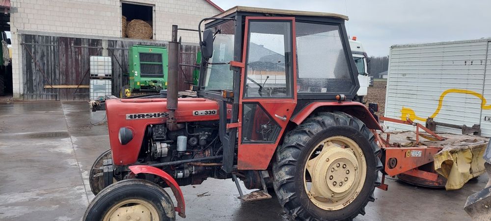 Sprzedam ursus  c 330 z kabina 1986 rok