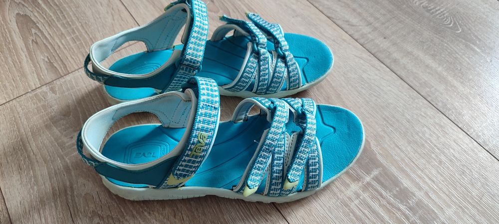 Дитячі босоніжки Teva 35