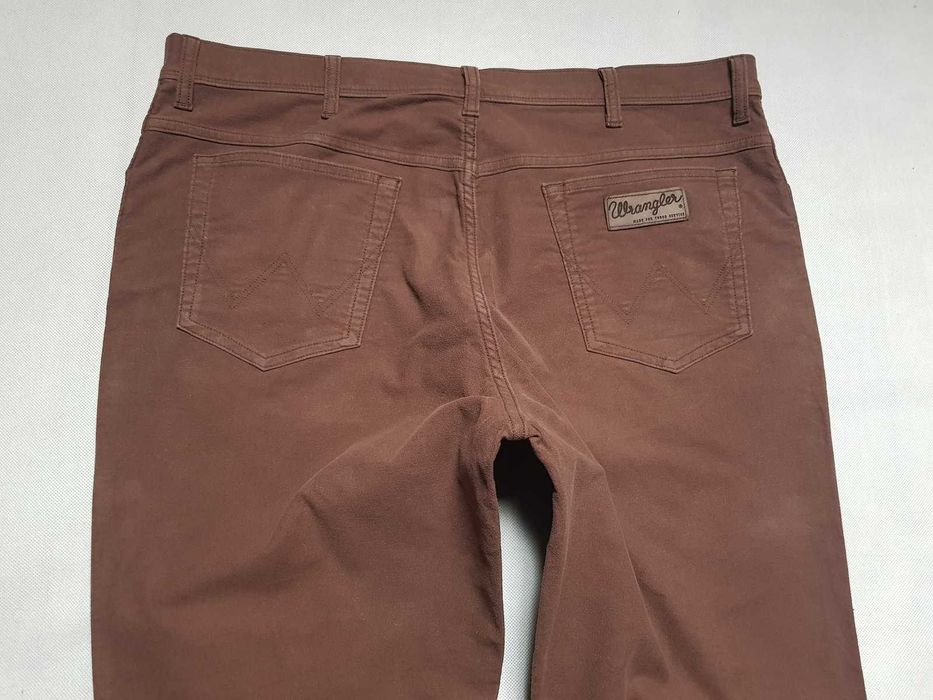 WRANGLER - TEXAS STRETCH roz. W42L32 pas 110 cm Super