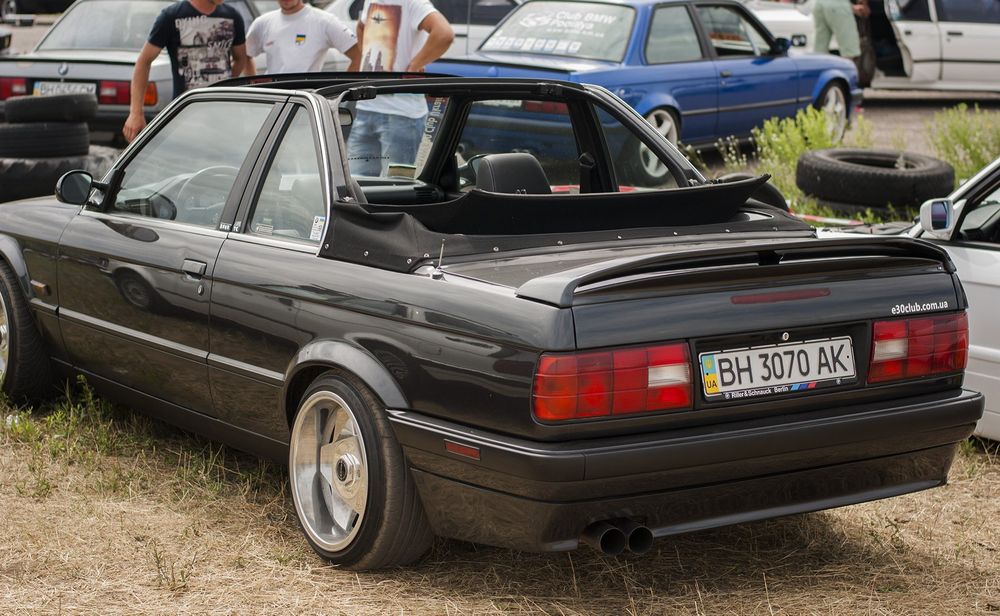 Продам BMW е30 cabriolet