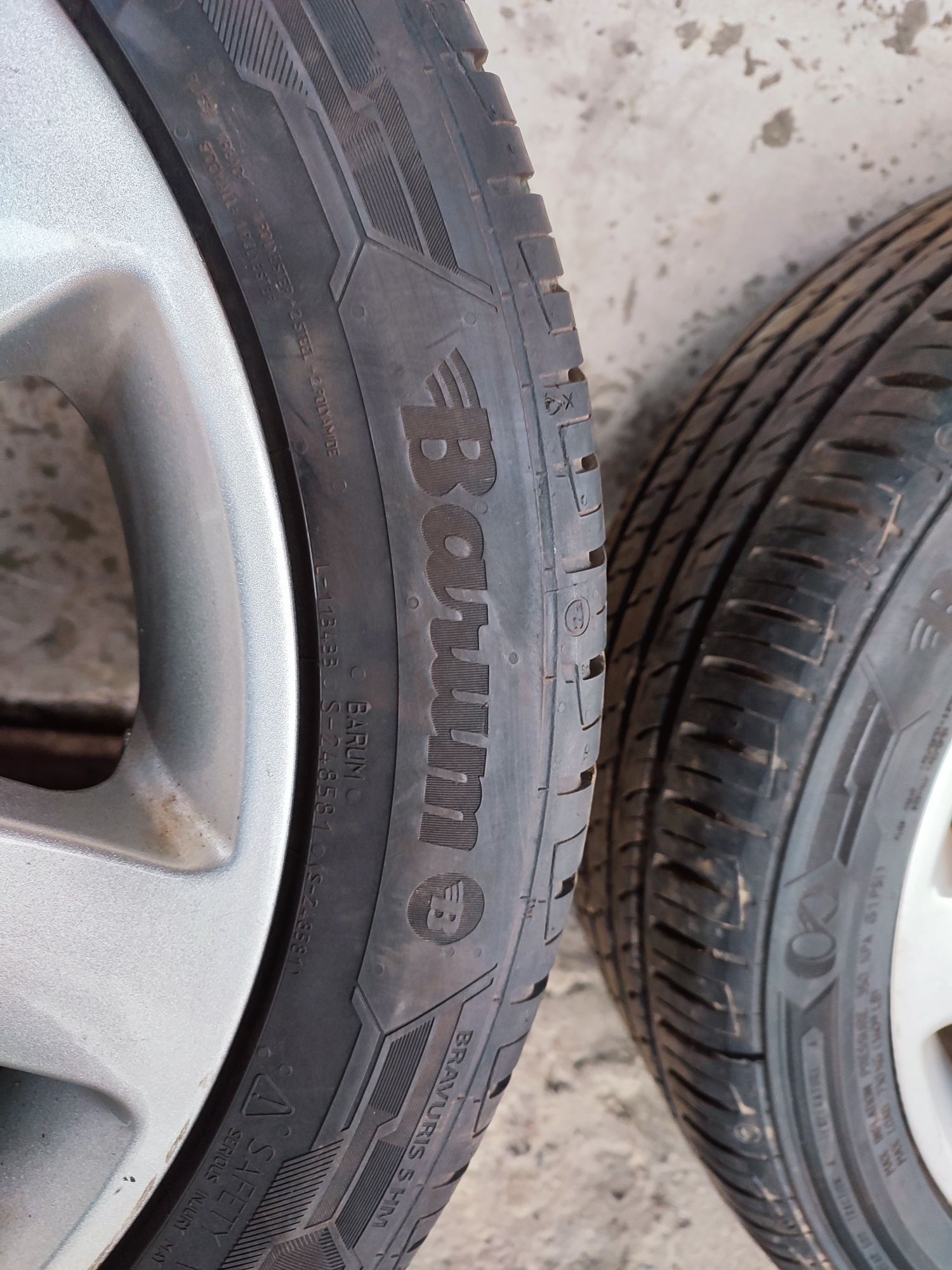 Колеса титани Пассат б6 Volkswagen Passat b6 b7 golf 5 6 oktavia a5 a7 ...