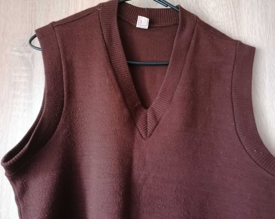 Kamizelka męska dzianinowa, brązowa.Rozmiar M