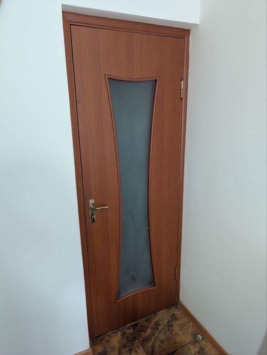 Продам двері міжкімнатні