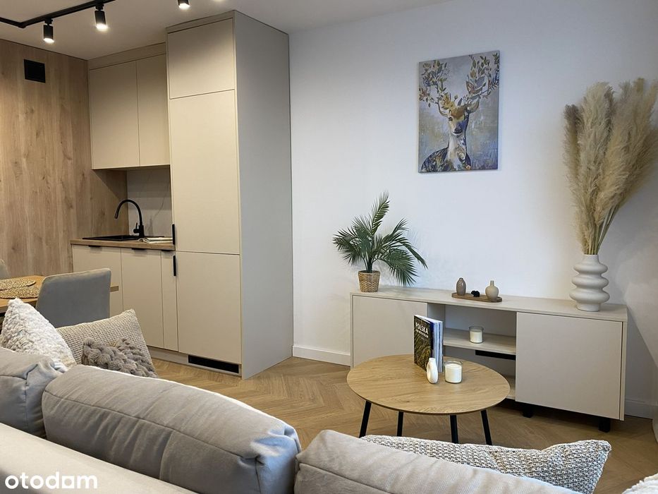 Bez prowizji !!! Po generalnym remoncie gotowe do wejścia !!!