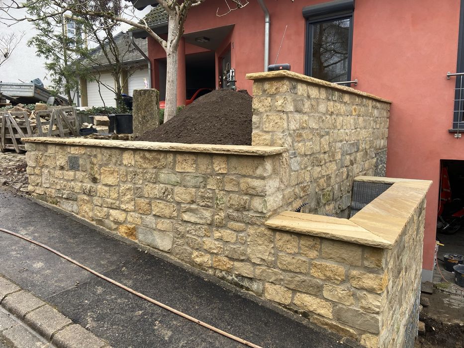 Montaż ogrodzeń.Brukarstwo