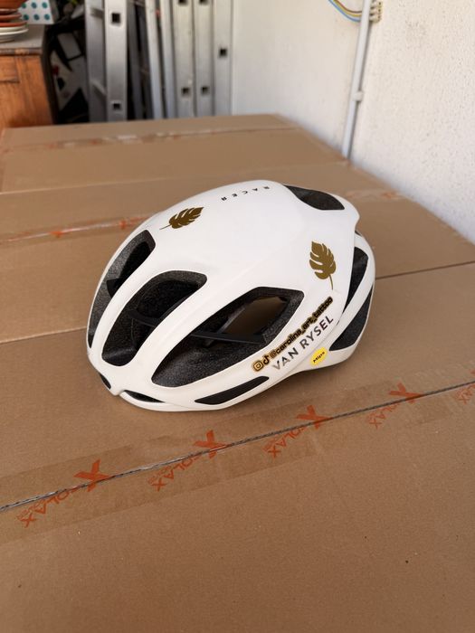Capacete ciclismo Van Risel