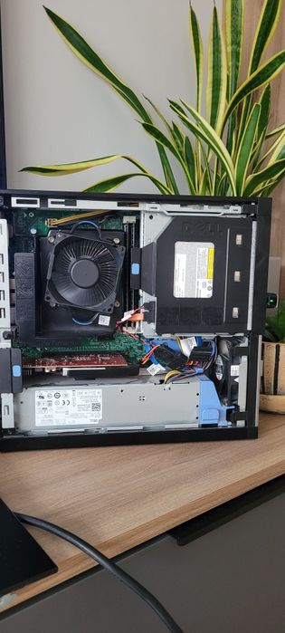 Komputer Dell 3020   / ssd 500gb  / gtx 745 4 gb
